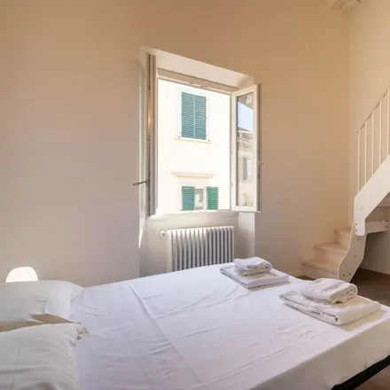 Rent this studio apartment on Via di Barbano 5