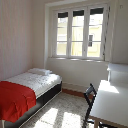 Rent this 5 bed room on Rua Filipe da Mata in 1600-993 Lisbon, Portugal