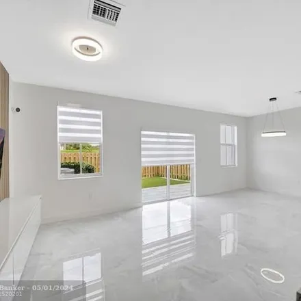 Image 4 - 10098 Northwest 47th Street, Coral Springs, FL 33076, USA - Apartment for rent