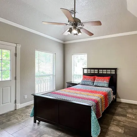 Image 1 - New Braunfels, TX - House for rent