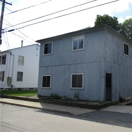 Buy this 4 bed townhouse on 62 Battey Street in Putnam, CT 06260