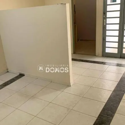 Rent this 5 bed house on Avenida Ministro Urbano Marcondes in Santa Rita, Guaratinguetá - SP