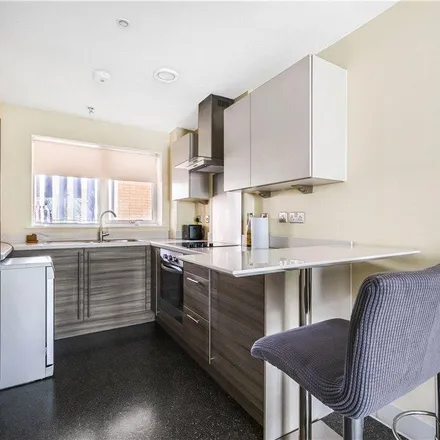 Rent this 1 bed apartment on Abbey Street in London, SE1 2RW