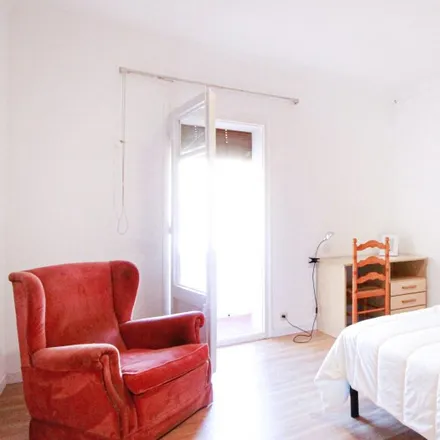 Rent this 6 bed room on Carrer de València in 172, 08001 Barcelona