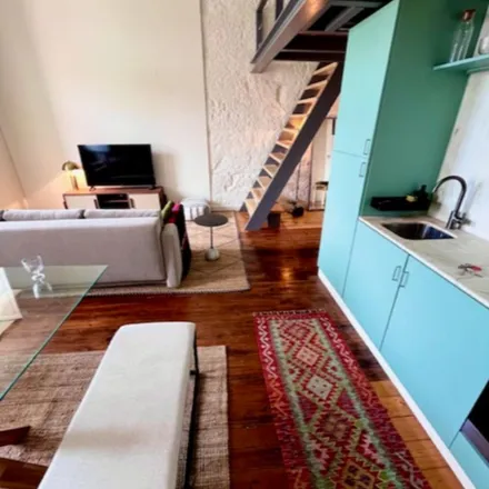 Rent this 1 bed apartment on Rua do Cativo 18 in 4000-169 Porto, Portugal