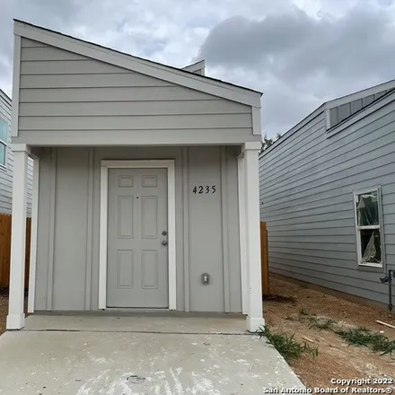 Buy this 1 bed house on Cross-B Airport in Higdon Road, Bexar County