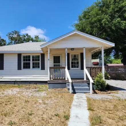 Buy this 3 bed house on 3513 West 17th Street in Saint Andrew, Panama City