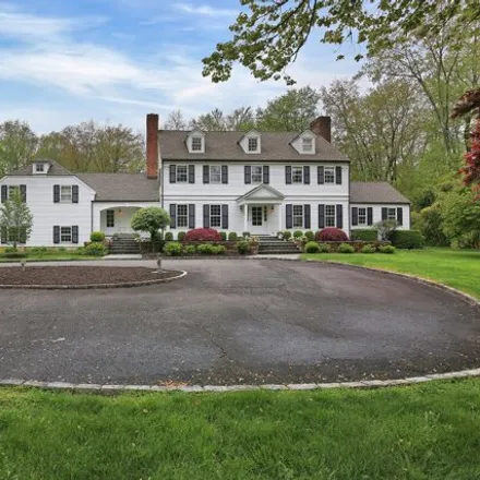 Image 1 - 64 Howard Road, Greenwich, CT 06831, USA - House for sale
