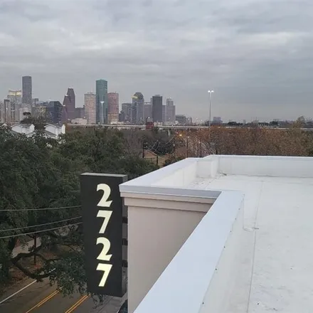 Rent this 1 bed apartment on 2731 Houston Avenue in Houston, TX 77009