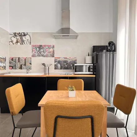 Rent this 1 bed apartment on Carrer de l'Arquitecte Alfaro in 32, 46011 Valencia