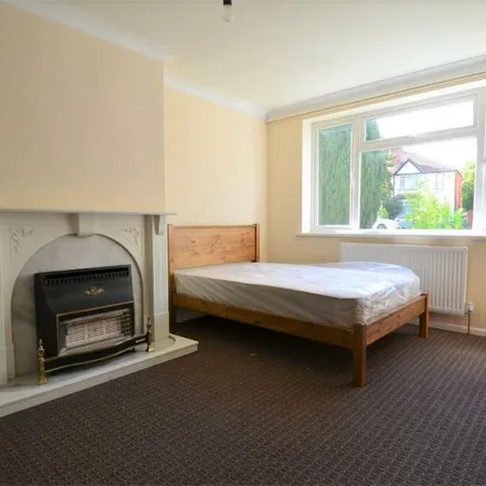 Rent this 5 bed apartment on 137 Gibbins Road in Selly Oak, B29 6PW