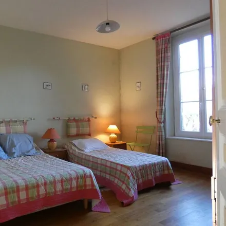 Image 6 - Les Grandes Epines, 28340 Les Ressuintes, France - Townhouse for rent