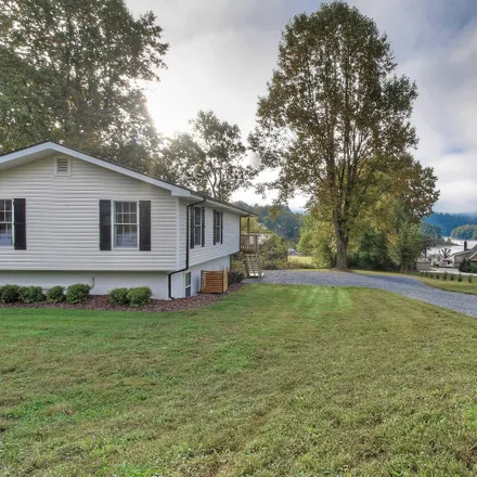 Buy this 3 bed house on 1027 Piercetown Road in Pierce, Carter County