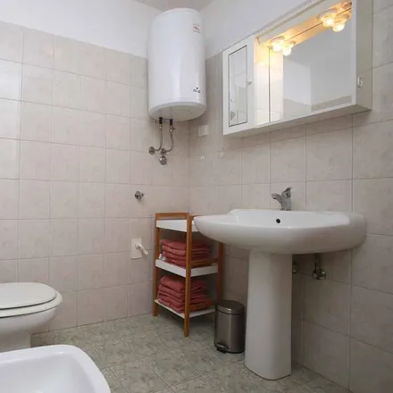 Image 2 - 52221, Croatia - Apartment for rent