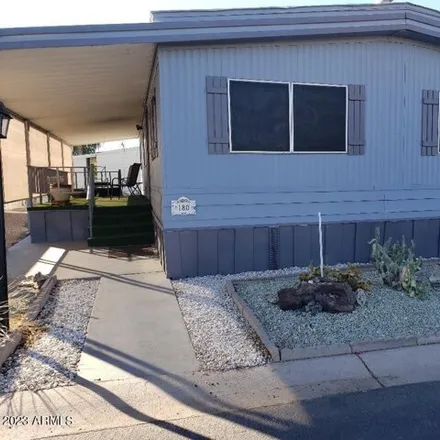 Image 2 - 9042 West Yucca Street, Peoria, AZ 85345, USA - Apartment for sale