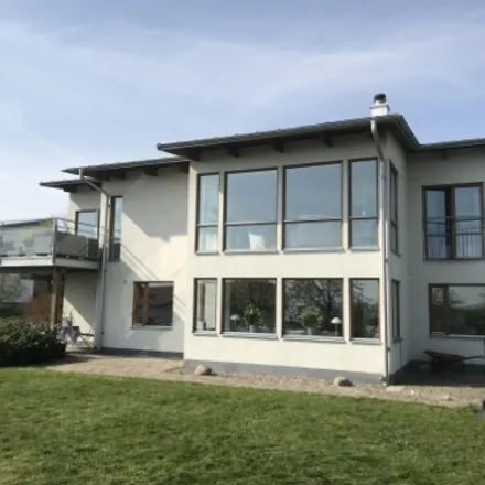 Rent this 6 bed house on Fagottgatan in 554 48 Jönköping, Sweden