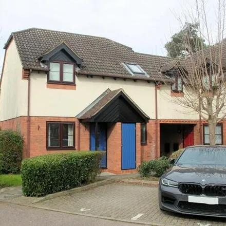 Buy this 1 bed house on Carvers Croft in Oaklands, SG3 6LX