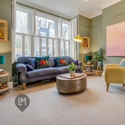 Image 4 - 47 Gartmoor Gardens, London, SW19 6NX, United Kingdom - Townhouse for rent