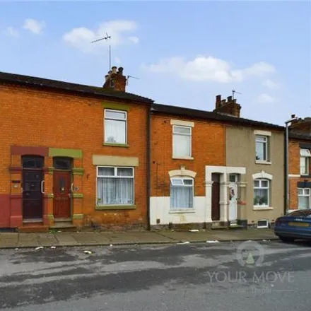 Buy this 3 bed townhouse on Gordon Street in Northampton, NN2 6BY