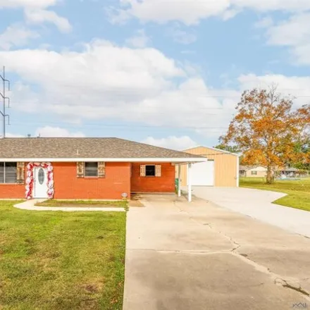 Buy this 3 bed house on 478 Hospital Drive in Raceland, Lafourche Parish