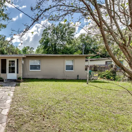 Buy this 4 bed house on 42 West 42nd Street in Phoenix Park, Jacksonville