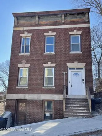 Rent this 3 bed house on 7 Wilbur Street in City of Albany, NY 12202