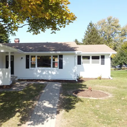 Buy this 4 bed house on Stevens Road in South Elgin, IL 60175