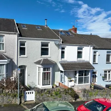Buy this 2 bed townhouse on 53 Woodville Road in Mumbles, SA3 4AE