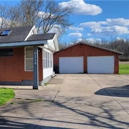Image 1 - 8514 West Somerset Road, Village of Barker, Niagara County, NY 14012, USA - House for sale