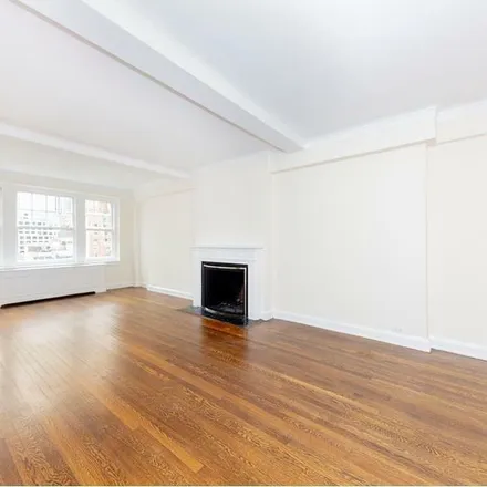Image 3 - 47 East 64th Street, New York, NY 10065, USA - Apartment for rent