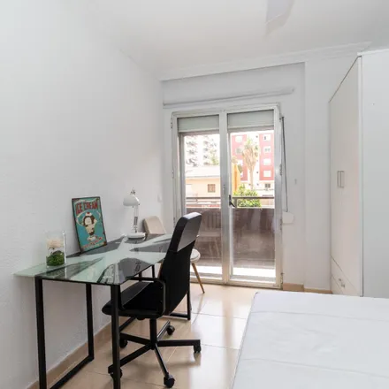 Image 4 - Carrer d'Abén Al-Abbar, 2, 46021 Valencia, Spain - Room for rent