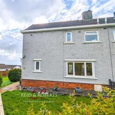 Buy this 2 bed house on Allt Y Plas in Pentre Halkyn, CH8 8JF