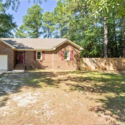 Buy this 3 bed house on 4217 Sussex Drive in Fayetteville, NC 28311