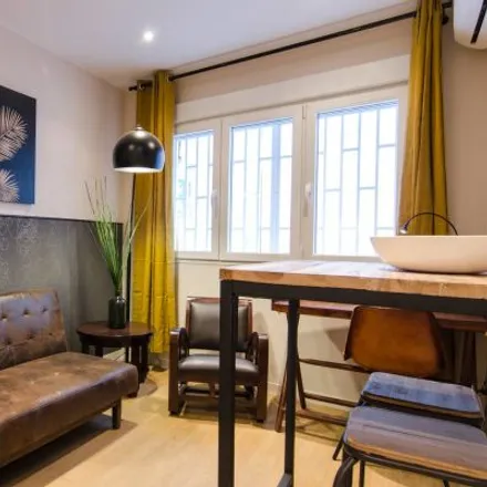 Rent this studio apartment on Madrid in Plaza de Pedro Zerolo, 2