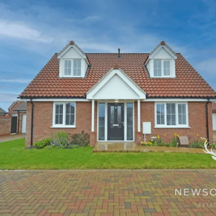 Buy this 3 bed house on 44 Cromer Road in Old Hunstanton, PE36 6FA