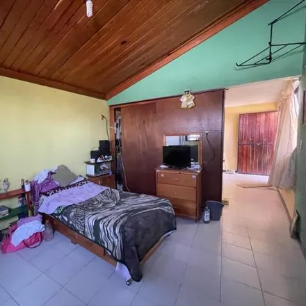Buy this 3 bed house on Calle Pascual Ortíz Rubio in 54026 Tlalnepantla, MEX