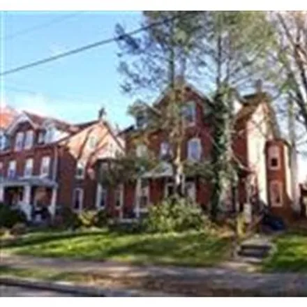 Image 1 - 650 Church Street, Royersford, Montgomery County, PA 19468, USA - House for sale