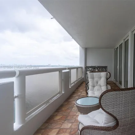 Buy this 1 bed condo on Doubletree by Hilton Grand Hotel Biscayne Bay in North Bayshore Drive, Miami