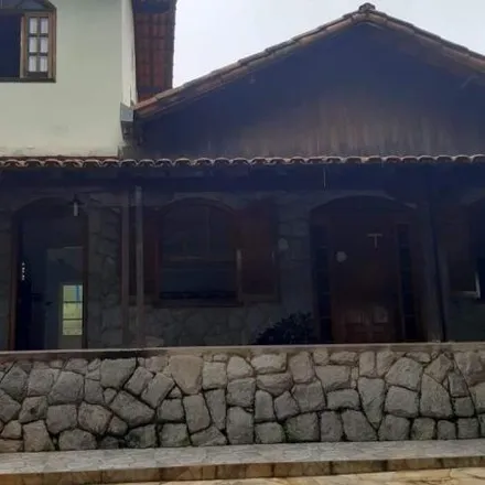 Buy this 3 bed house on Rua Mônaco in Eldorado, Contagem - MG