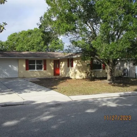Rent this 3 bed house on 8821 Sterling Ln in Jasmine Estates, FL 34668