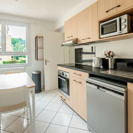 Rent this 4 bed apartment on 4 Rue Saint François in 44000 Nantes, France
