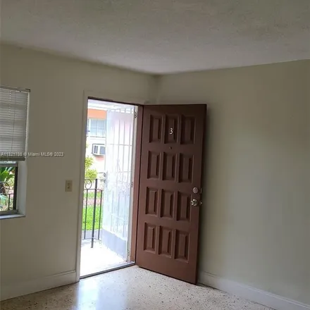 Image 6 - 1021 Northwest 5th Street, Miami, FL 33128, USA - Apartment for rent