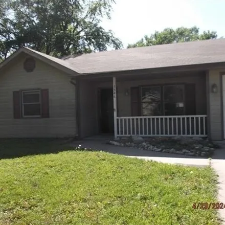 Buy this 3 bed house on 3546 Dempsey Road in Manhattan, KS 66502