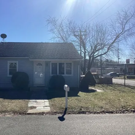 Buy this 2 bed house on 924 Boyd Street in Toms River, NJ 08753