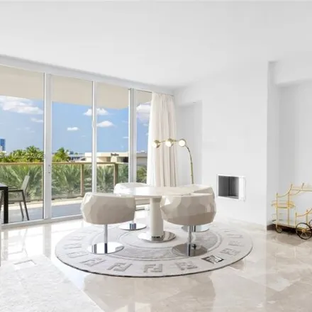 Image 4 - The St. Regis Bal Harbour Resort, 9703 Collins Avenue, Bal Harbour Village, Miami-Dade County, FL 33154, USA - Condo for rent
