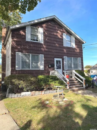 Rent this 2 bed apartment on 232 40th Street in Village of Lindenhurst, NY 11757