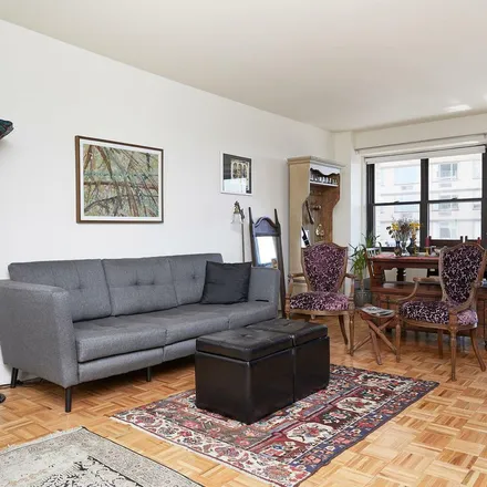 Image 3 - East Winds, 345 East 80th Street, New York, NY 10075, USA - Apartment for rent
