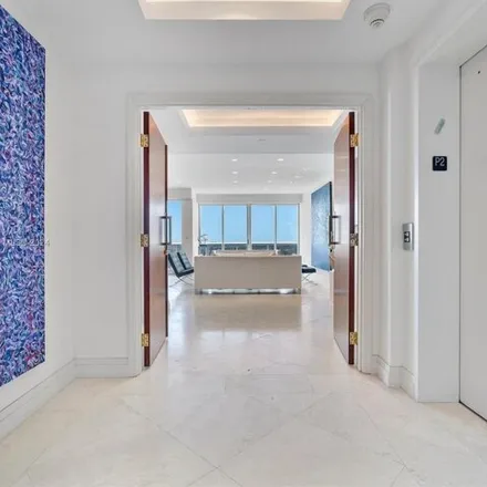 Image 1 - unnamed road, Bal Harbour Village, Miami-Dade County, FL 33154, USA - Condo for sale