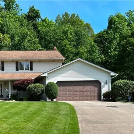 Buy this 4 bed house on 6203 N Huntington Dr in Solon, Ohio