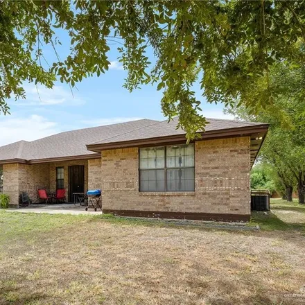 Image 3 - 698 North Bentsen Palm Drive, Nick Garza Colonia, Palmview, TX 78574, USA - House for sale